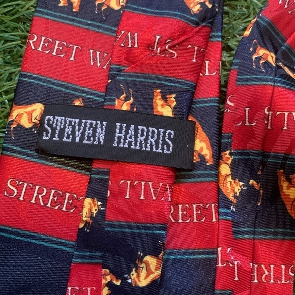 Steven Harris “Wall Street” Bull & Bear Tie Stock Broker Financial Advisor Gift - Picture 6 of 12